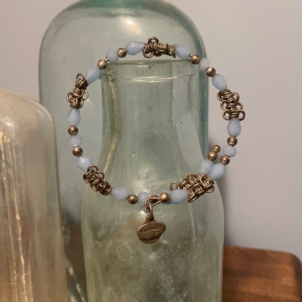 Vintage Sixty-Six Alex & Ani periwinkle bracelet